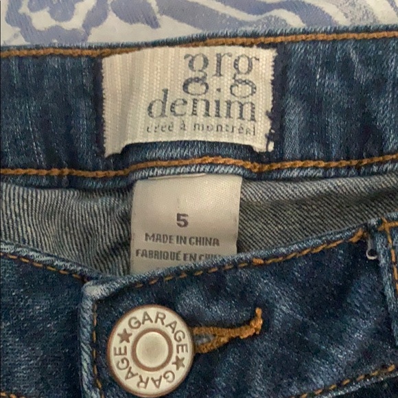 Garage Denim - Picture 2 of 3